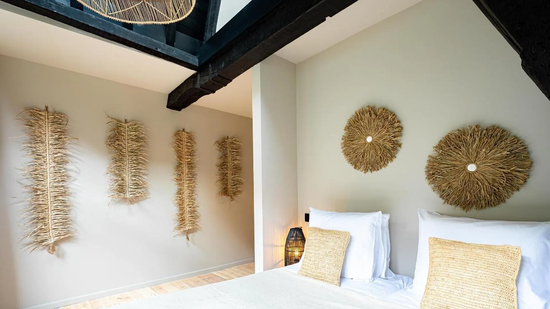 Btfl Living Antwerp Apartment