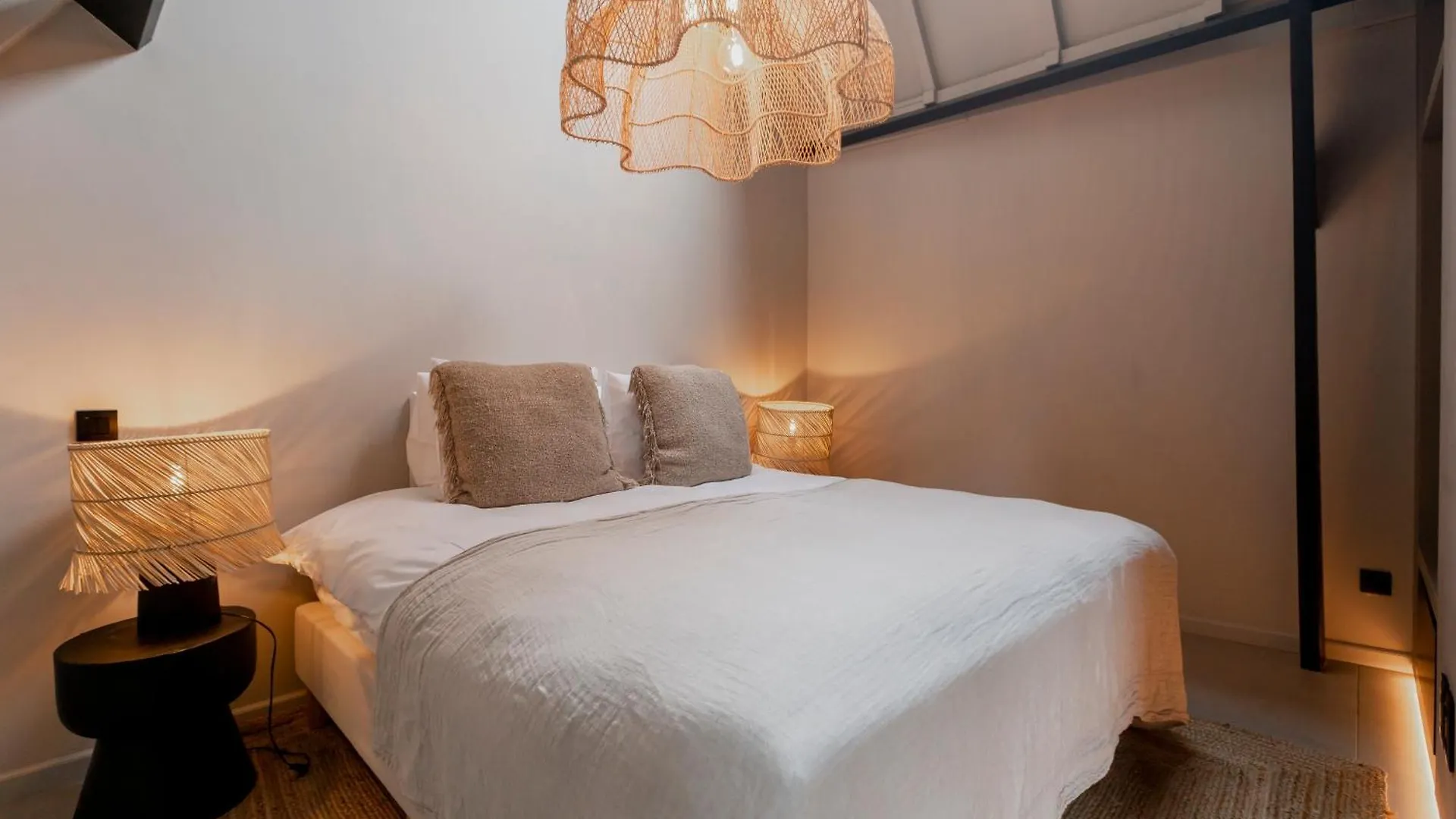 Btfl Living Antwerp Apartment Belgium